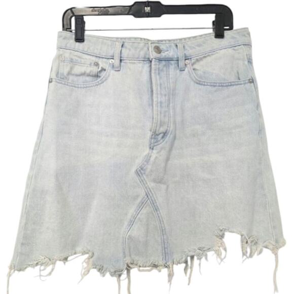 Free People We The Free Mini Skirt Size 29 STYLE GOING ROUGE light Denim - Picture 2 of 8